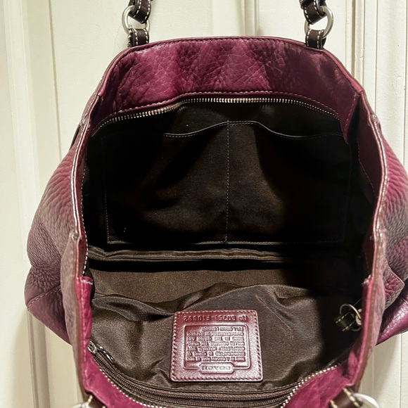 Coach Chelsea G0751-F10892 burgundy pebble grain leather bag - Picture 6 of 15